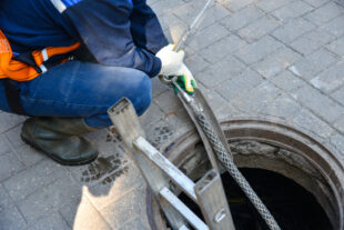 Experience hassle-free commercial drain clearance in Milton Keynes with our expert team. Swift solutions tailored to your business needs. Say goodbye to clogged drains for good! Contact us today.