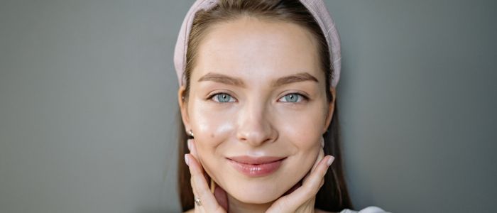 Eyelid Surgery and Scarring: How to Minimize and Care for Incisions