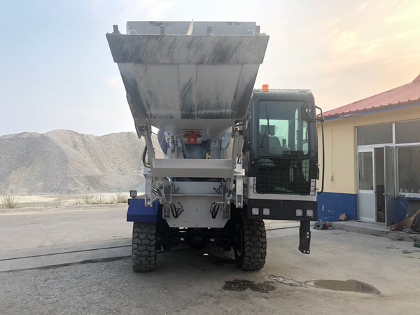 Smart Features in Modern Portable Concrete Mixer