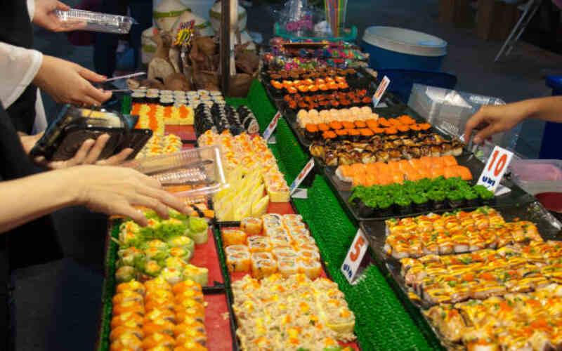 night market in Thailand