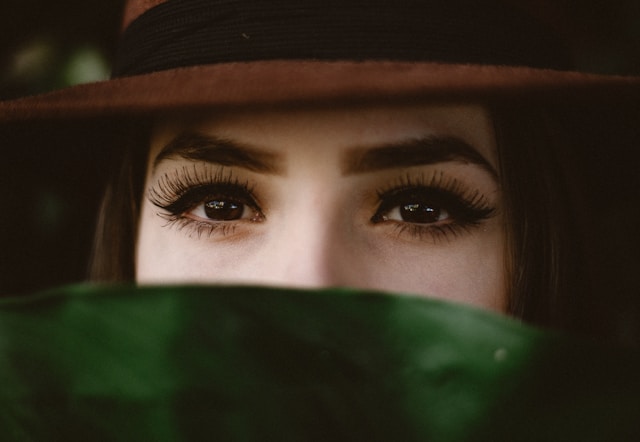 Careprost vs. Other Eyelash Serums