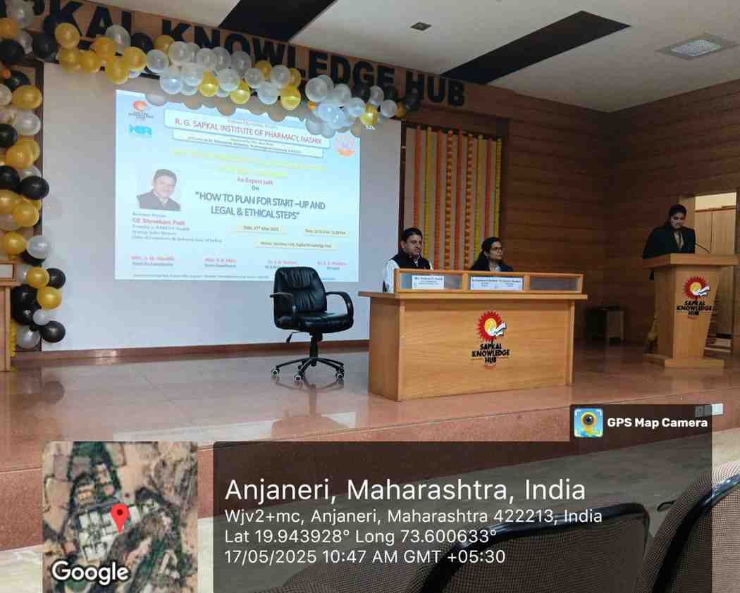 Shreekant Patil Conducts Masterclass at Sapkal Pharmacy