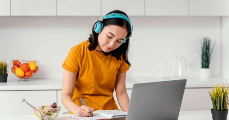Hire Someone to Take My Online Class