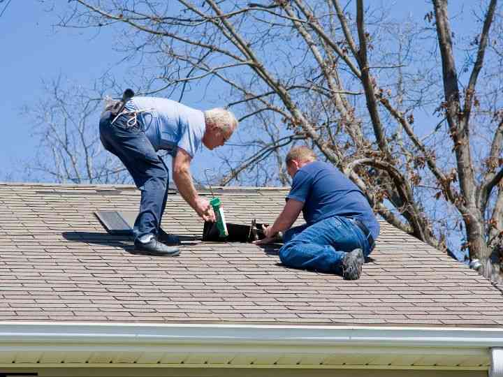 The Role of Weather in Roof Repair Needs and Timing