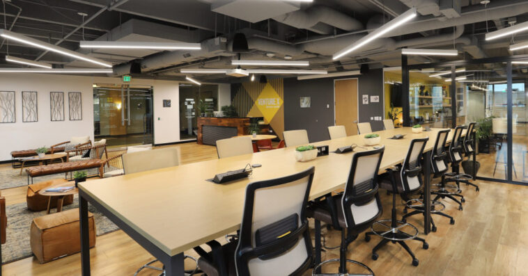 Venture X Denver shared workspace 1024x683 1