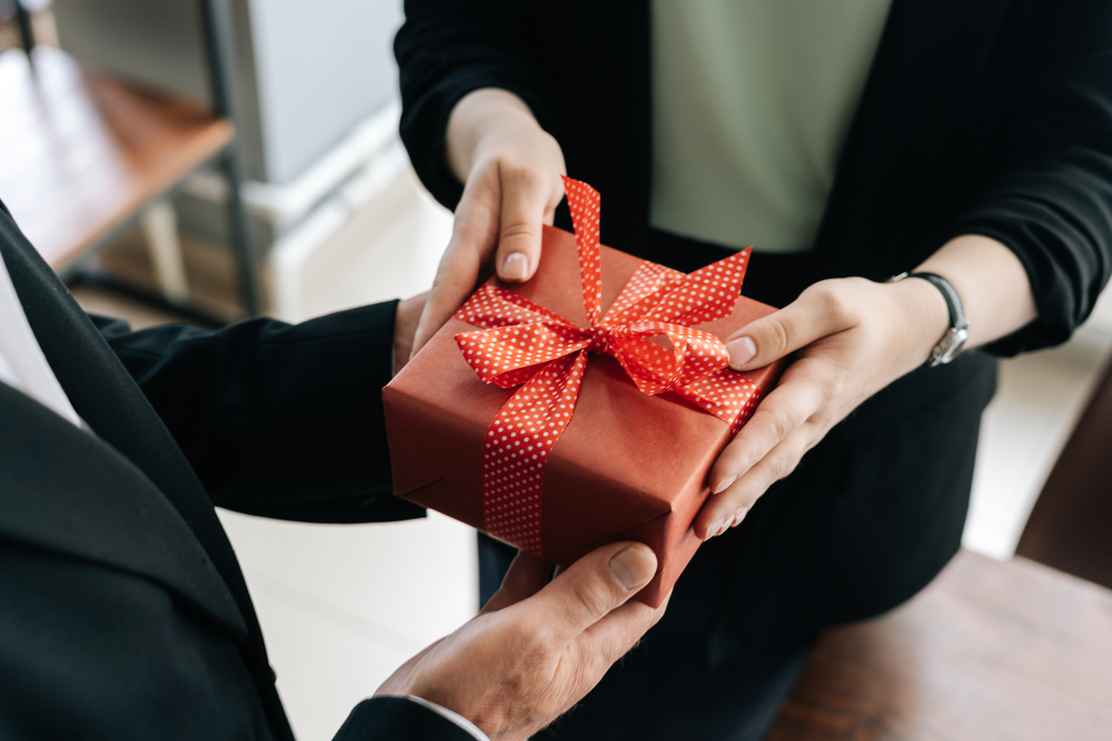 birthday gifts delivery dubai