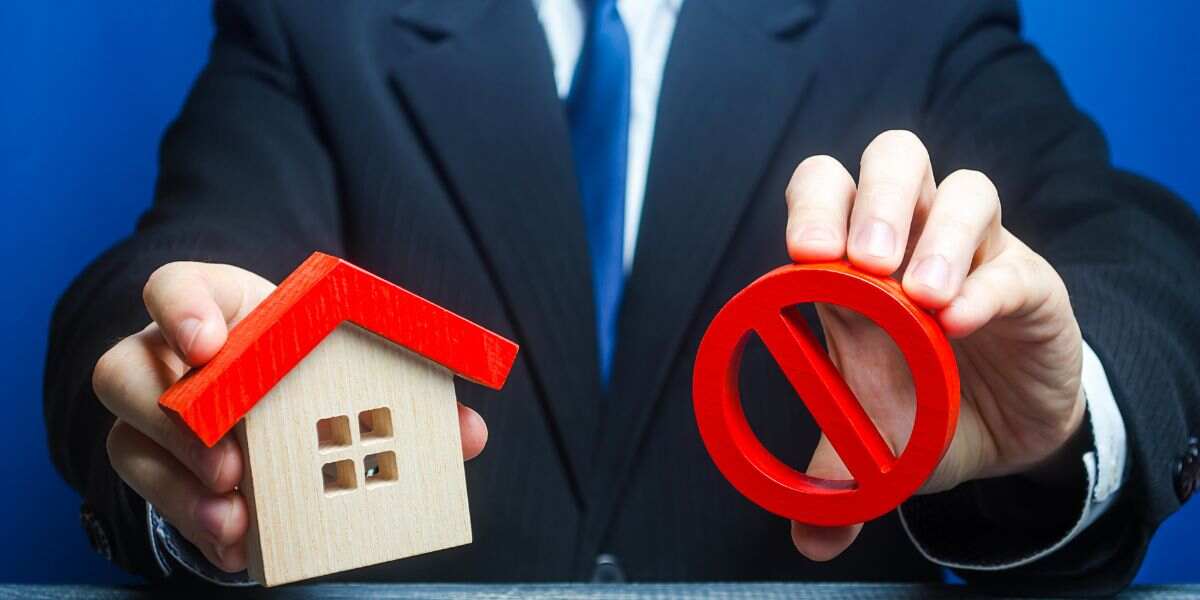 How to Avoid Scams When Renting Property in Lahore
