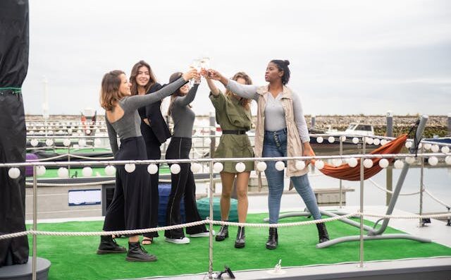 yacht corporate party tips