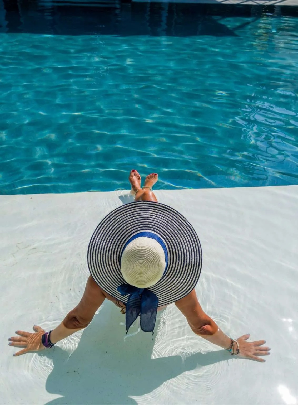 Pool Builders East London Specializing in Residential and Commercial Pool Builds 1 4 2