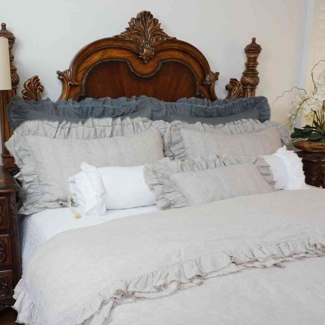 How to Identify Quality Luxury Duvet Covers and Skirts