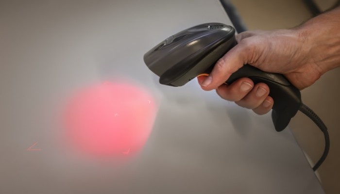 Can a Standard Bar Code Scanner Read QR Codes?