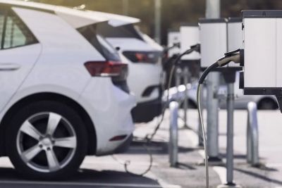 electric car chargers MmYz7V 970x647 1