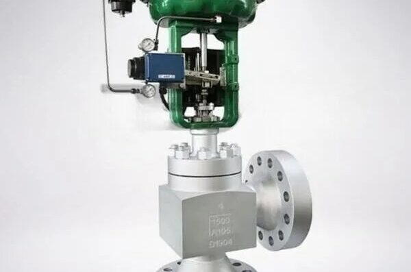 high pressure labyrinth caged control valve 900 1500 2500 lb Umuaxh 600x600 1