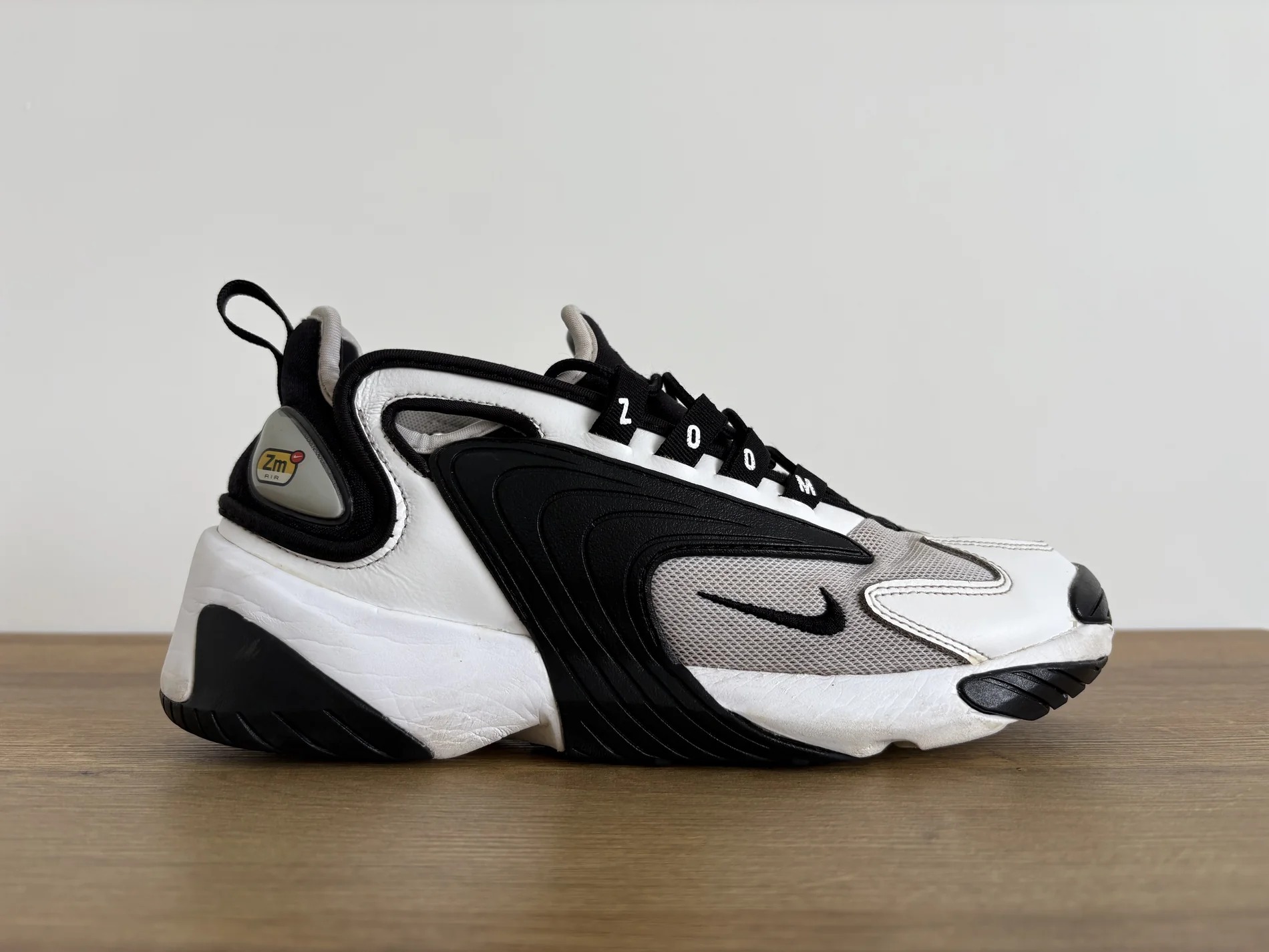 Luxury Sneaker Restoration for High-End and Designer Shoes 1 imageye IMG 0292