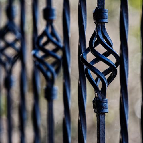 How to Choose the Best Railings in Staten Island