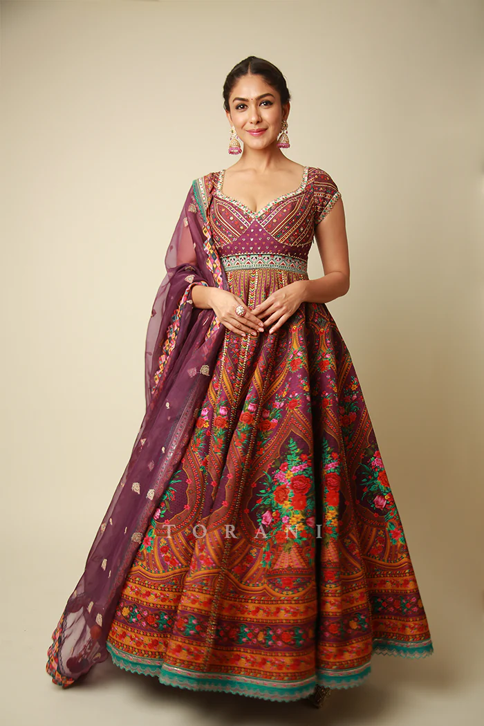 Shop Mrunal Thakur Anarkali Suit Online 1 mrinal thakur anarkali