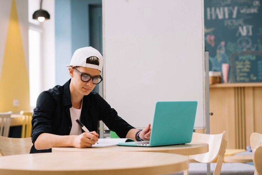Why Use a Template for Essay Cover Pages?