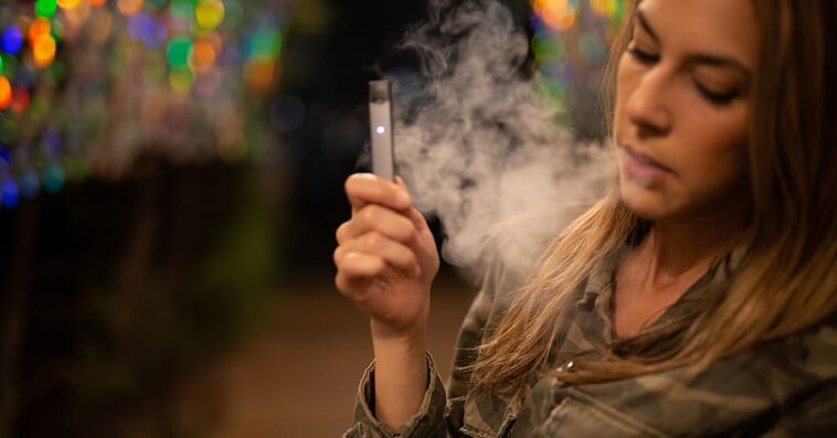 Is It Legal to Buy THC Vape Pens Wholesale