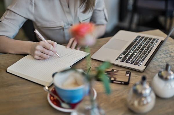 wikipedia writing services