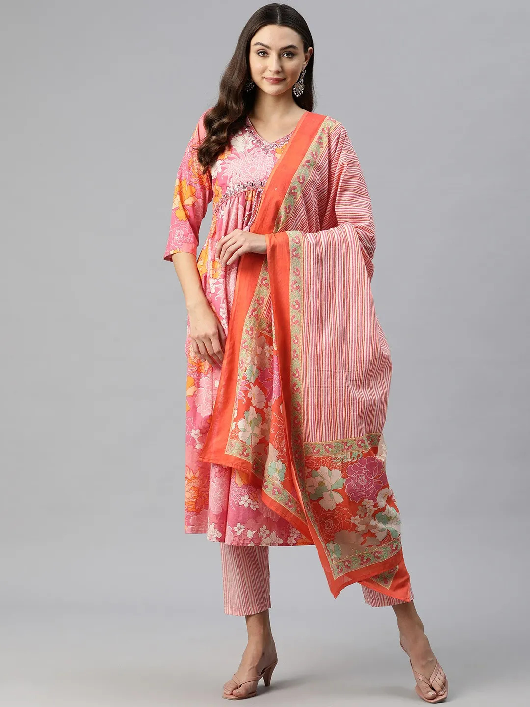 Buy Women's Anarkali Kurta Sets Online 1 1 57