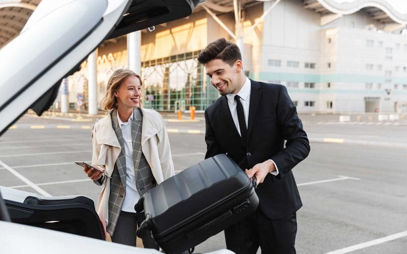How Airport Transfers Add Comfort to Long Travel Days?