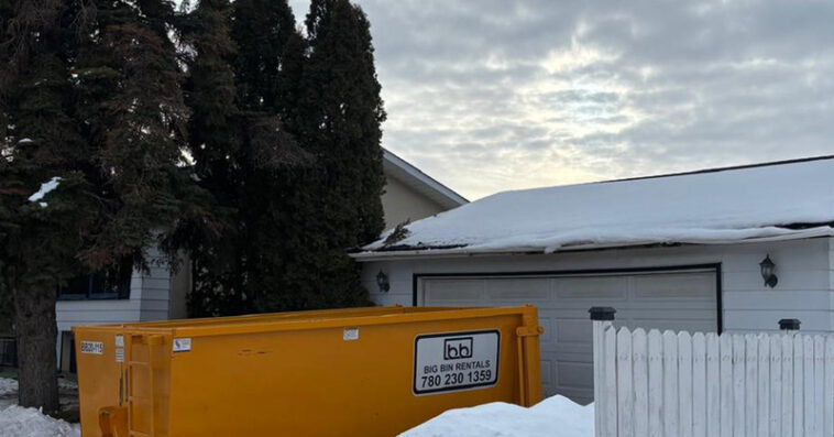 How to Choose the Right Dump Bin Rental in Edmonton