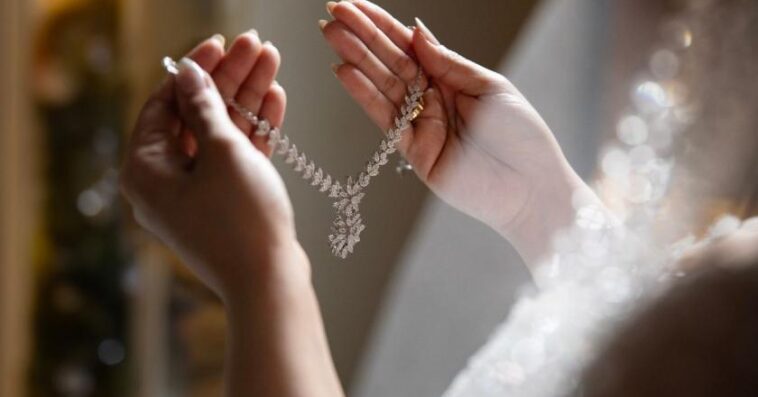 Jewelry store 2