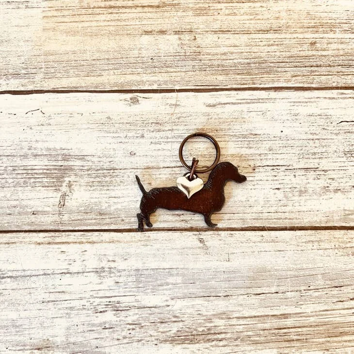 Rusty Metal Keychain for Sale – Dachshund Design with Silver Heart 1 Shop Rusty Metal Keychain
