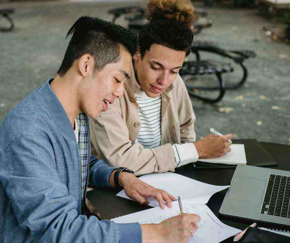 Hire Experts to Do My Assignment for Me Fast