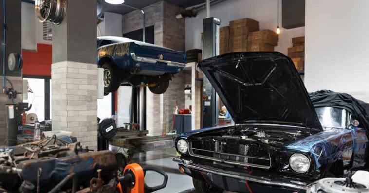 car mechanic