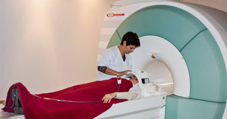 claustrophobia and MRI