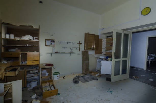 Perché dovresti affidare lo sgombero della tua casa,