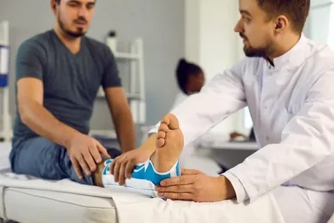 Patient receiving emergency orthopedic care in Jersey Village ER