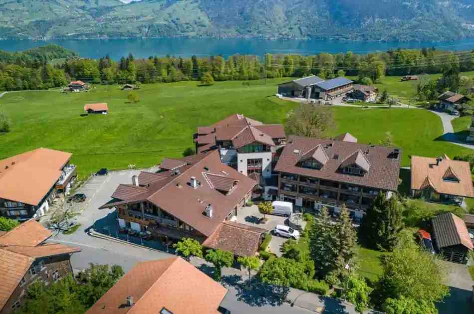 A Peaceful Stay in the Heart of Bernese Oberland