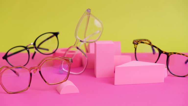 Angular Aesthetics: How Geometric Frames Glasses