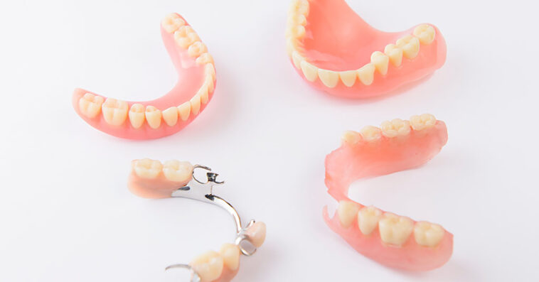 removable-dentures-and-partials