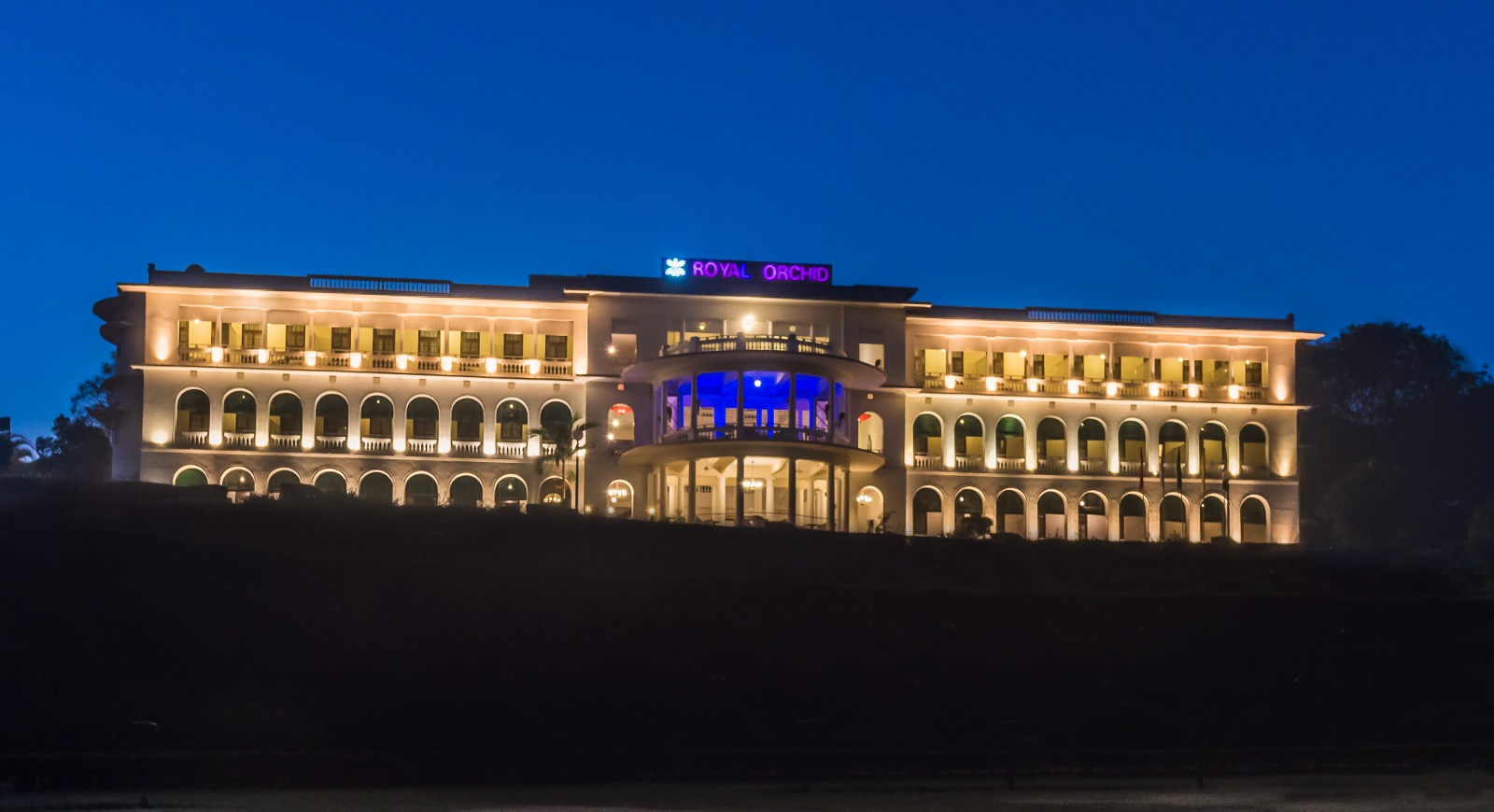 5-Star Hotel in Mysore Near Brindavan Gardens 1 rogp