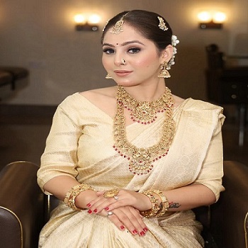 Look Stunning on Your Big Day with Saheli Parlour