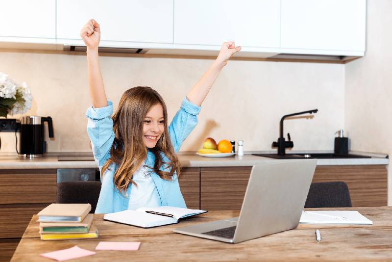 Top 7 Study Group Platforms in the USA