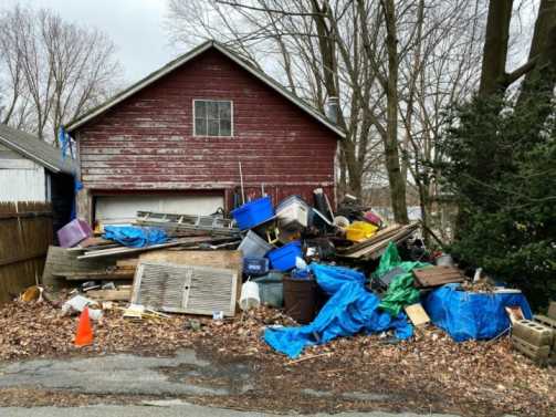 Yard Waste Removal in | Fast & Eco-Friendly Cleanup