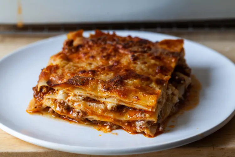 Falling in Love with Lasagna at Pizza Hut Qatar
