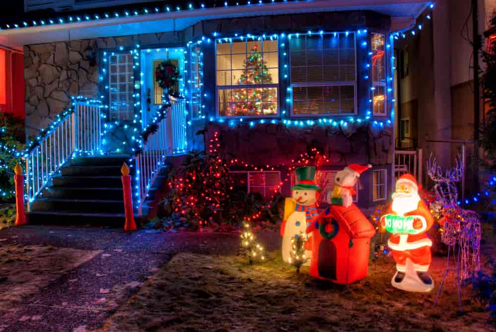 Christmas Lights Installation Services