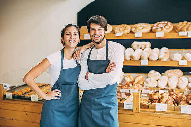 What is the Importance of Bakery Aprons in Daily Work?