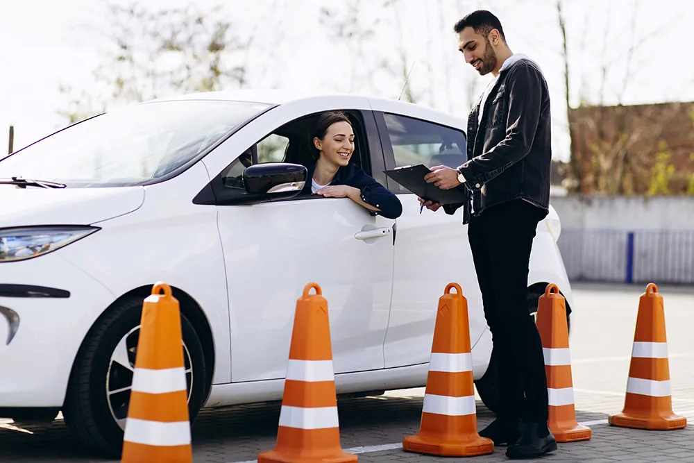 How Driving School Houston Helps Teens Safe Driving?