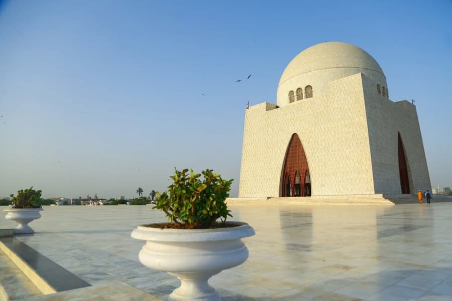 Burj Quaid Location Guide: Easy Visit Tips in Karachi