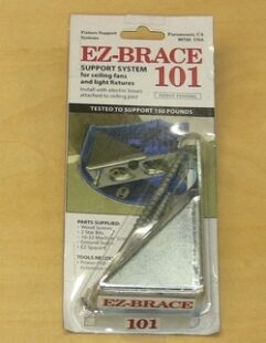 Mounting Brackets for Outdoor Lights That Last 1