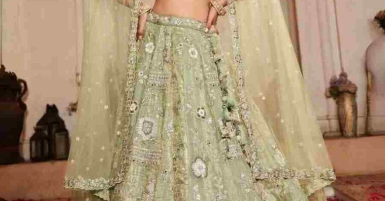 Pista green tissue lehenga with 1