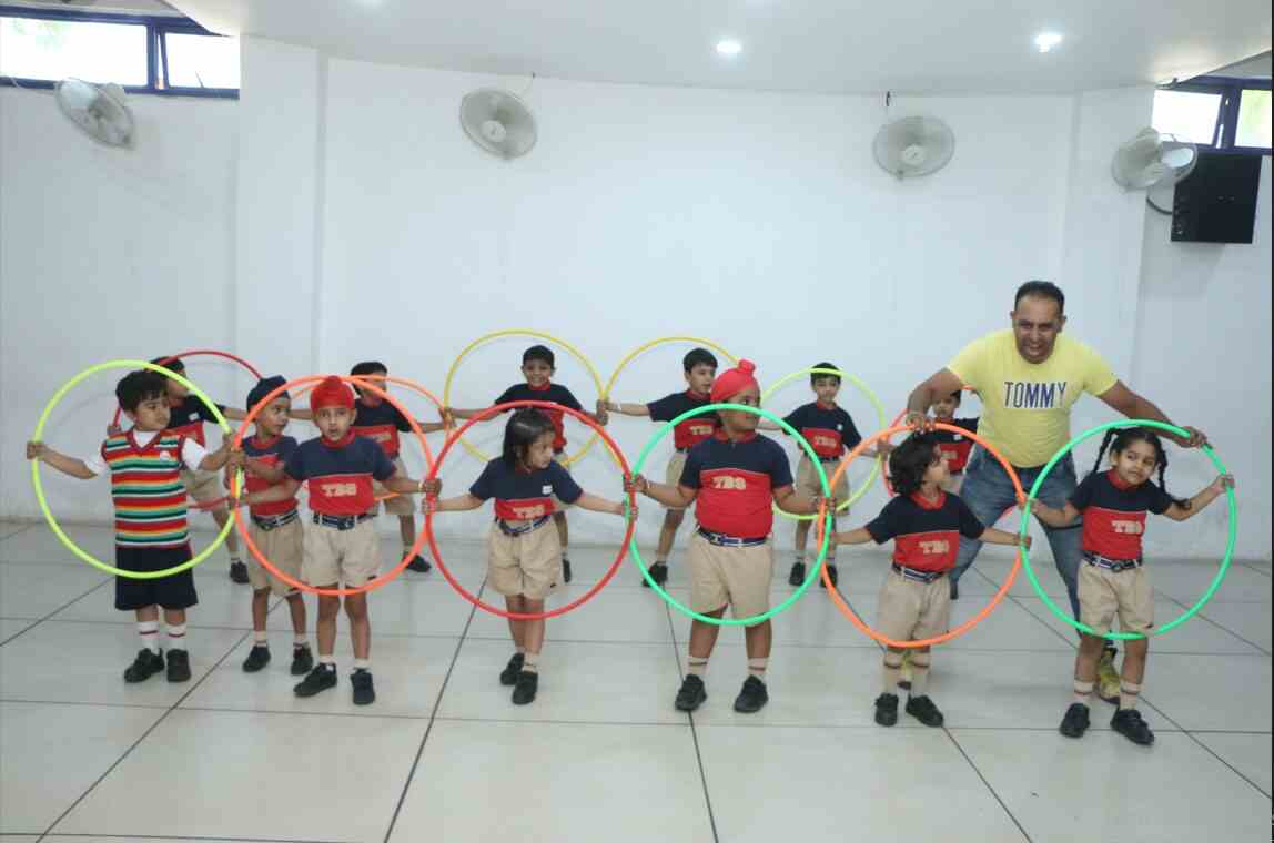 How Montessori Playway Schools in Panchkula Help Kids