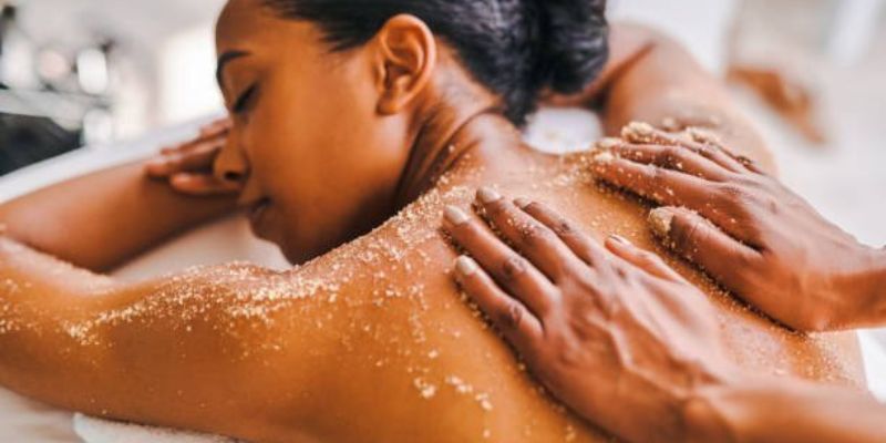 6 Amazing Benefits of a Body Scrub at a Spa in Chennai