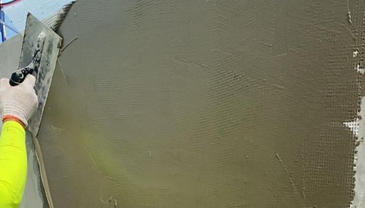 Stucco Repair Contractors Fix Cracks and Water Damage